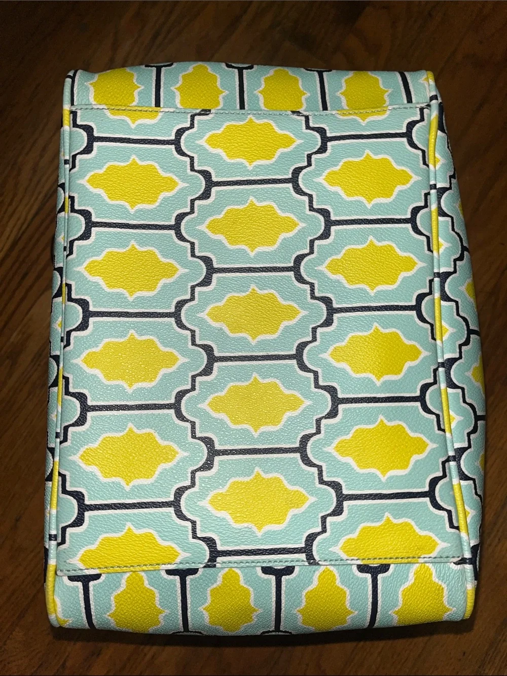kate spade stylish yellow